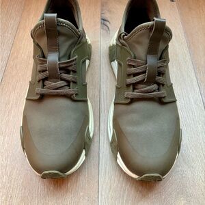 Moncler Lunarove | Olive Green & White | Size 10.5 | Authentic